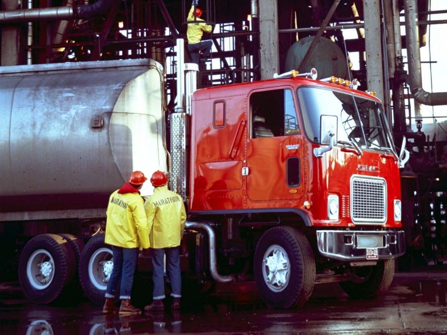  GMC Astro 95 1968 года  (фото 3 из 12)